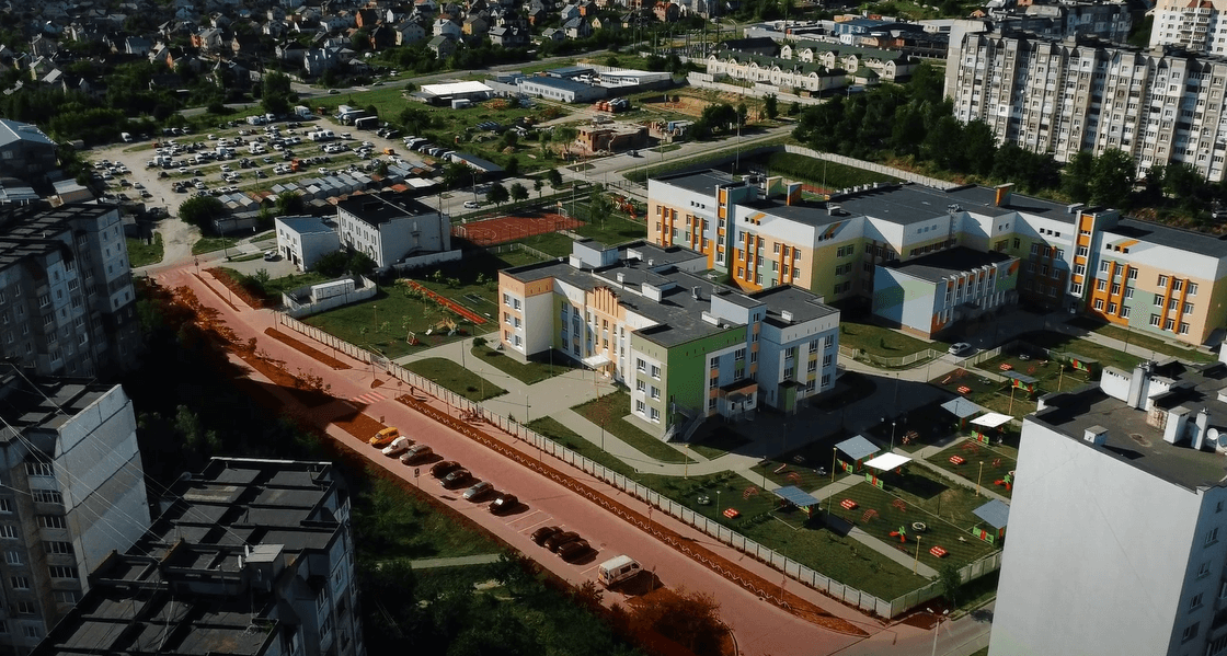 Review of the construction works of the street passage. Zaliznyaka to Lisogrynivetska St. in Khmelnytskyi